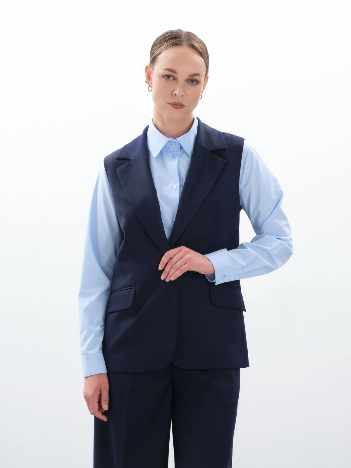 Жилет удлиненный синий