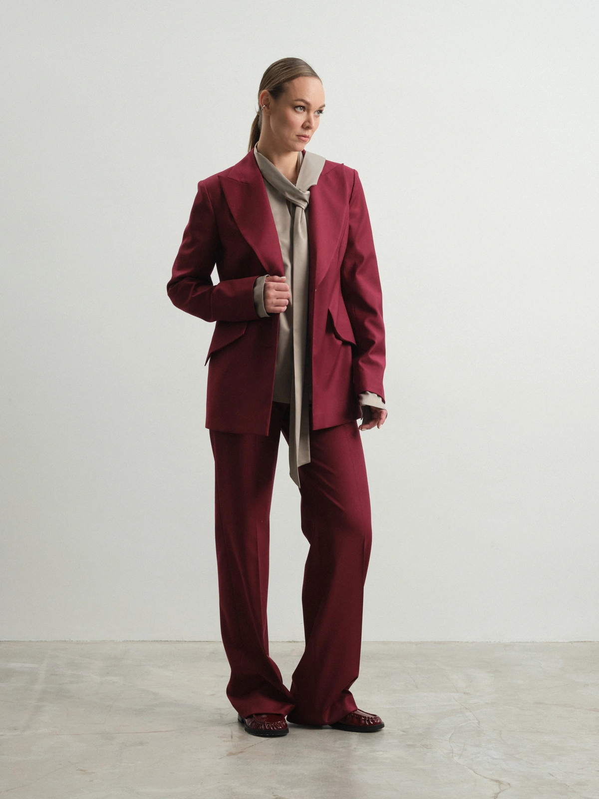 Брюки в винном оттенке Iris