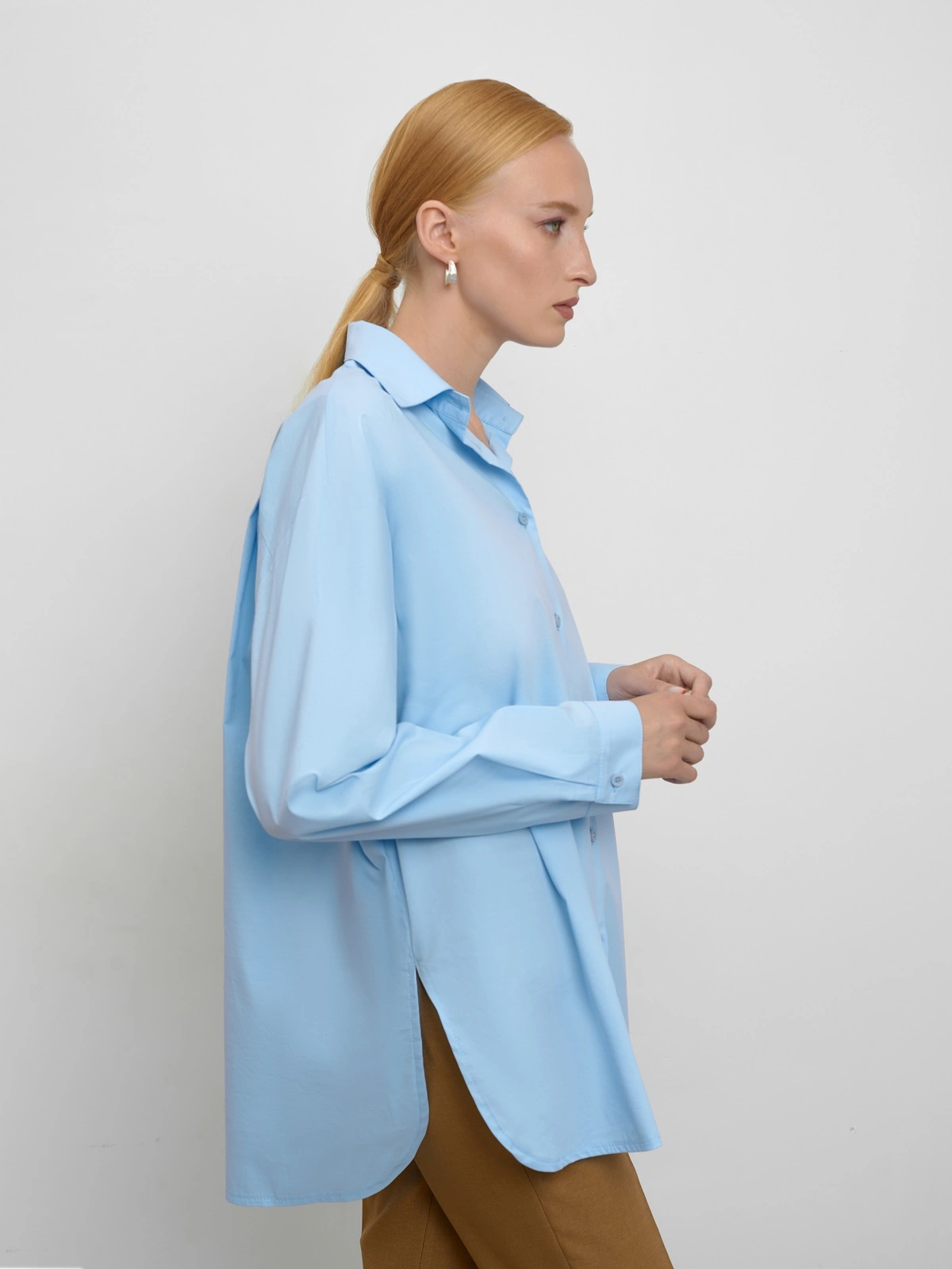 Голубая рубашка оверсайз