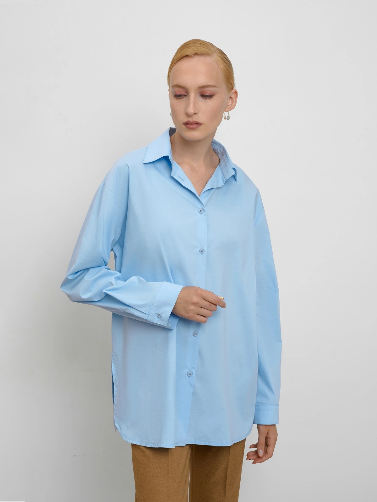 Голубая рубашка оверсайз
