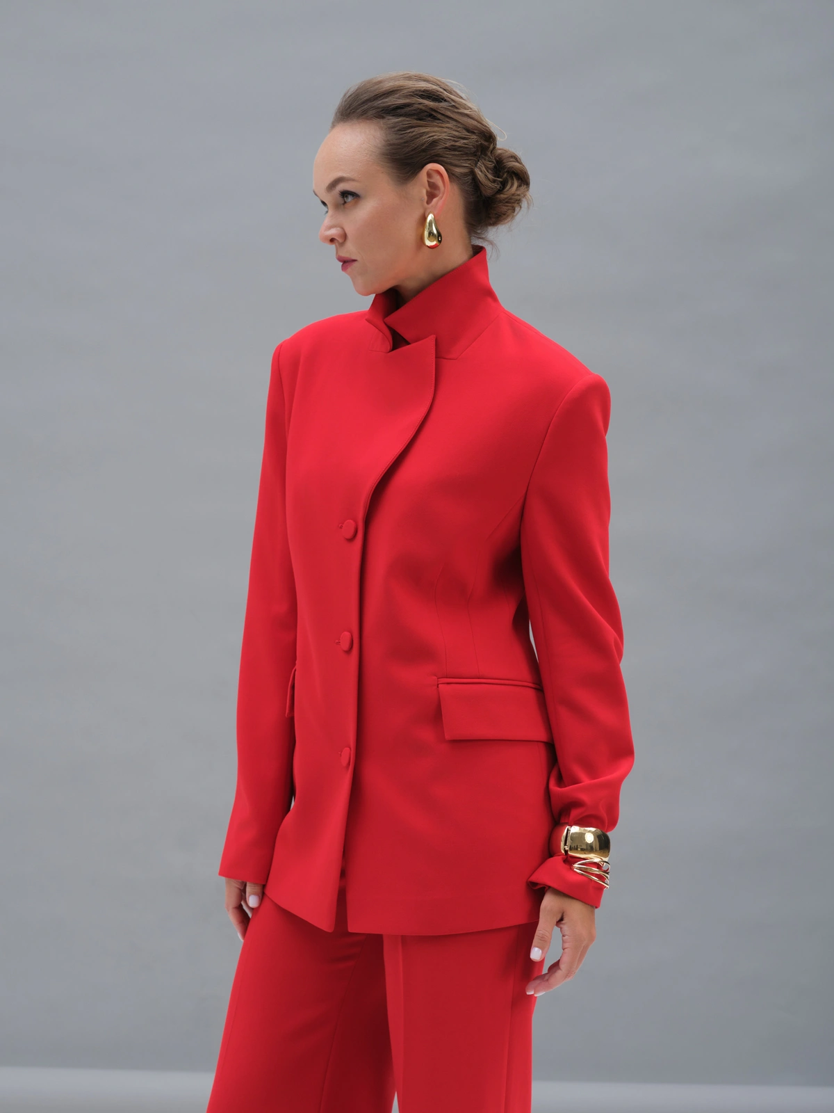 Красный силуэтный жакет Aphrodite