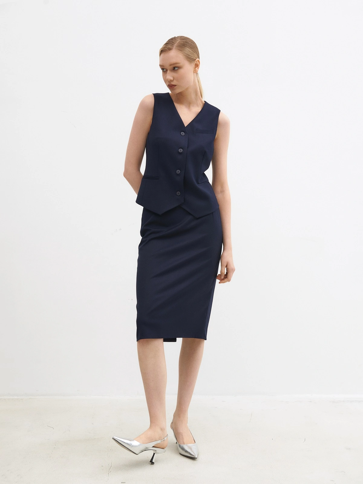 Синяя базовая юбка