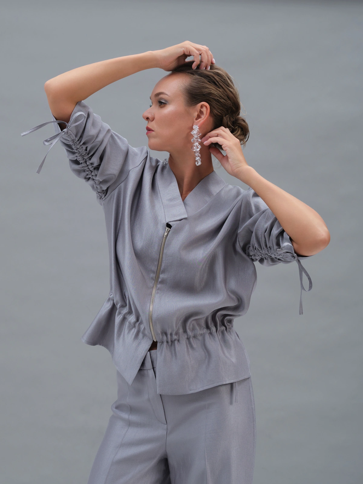 Серебряный бомбер на кулиске Selene