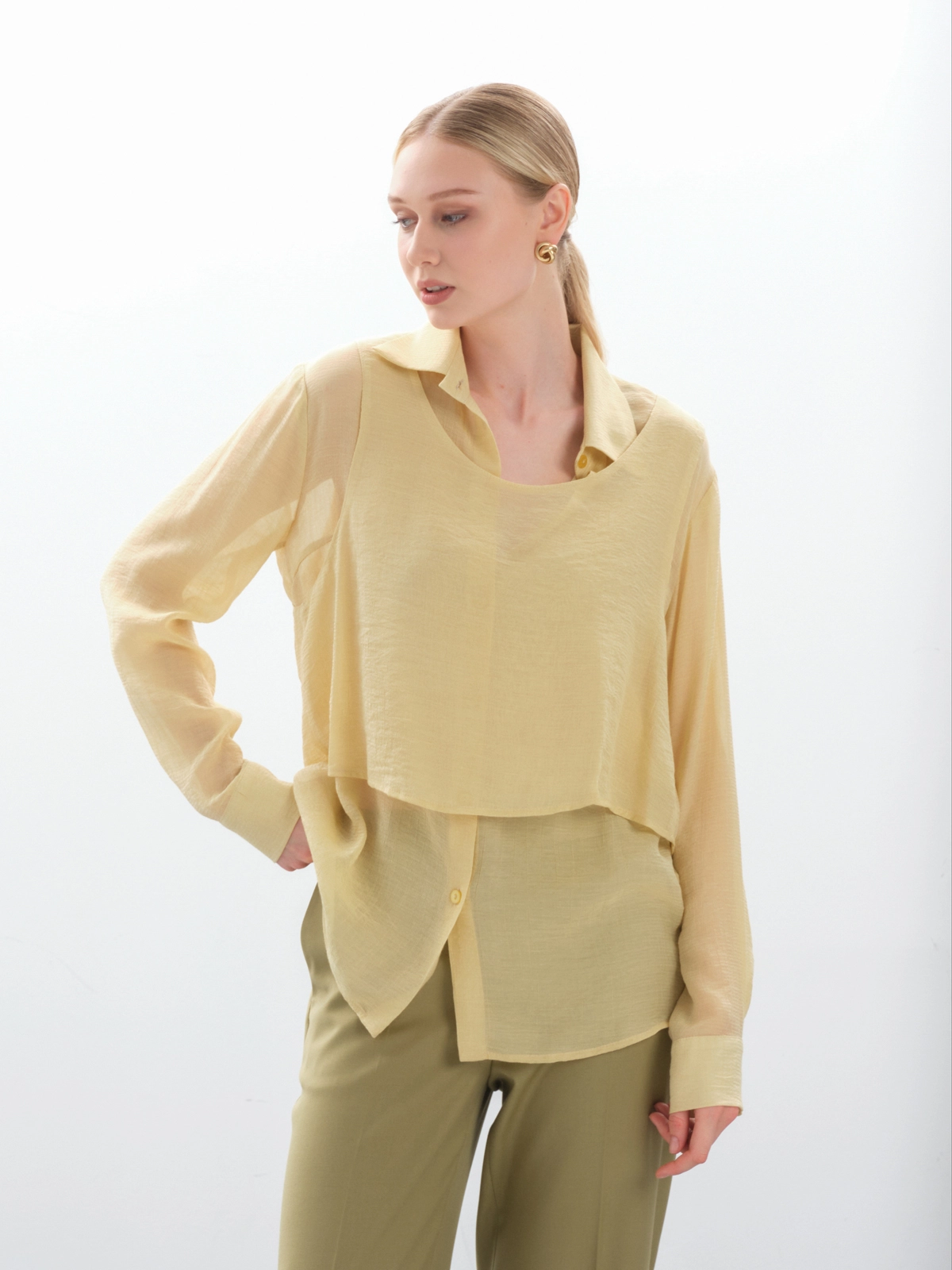 блузка женская, купить блузку женскую, блузка с длинным рукавом, нарядная блузка, желтая блузка, офисная блузка, рубашка женская, блузка женская классическая, блузка свободного кроя, полупрозрачная блузка, блузка из шифона, двойная блузка, необычная блузка, лимонная блузка, блузка под пиджак, деловая блузка, праздничная блузка, летняя блузка, блузка на пуговицах, двухслойная блузка женская, купить желтую блузку с длинным рукавом, блузка из жатой ткани, дизайнерская блузка, блузка на пуговицах с воротником, с чем носить желтую блузку, рубашка женская желтая, блузка для офиса нарядная, ванильная блузка, блузка топ двойная, прозрачная блузка с топом, блузка из вискозы желтая, стильная офисная блузка, блузка свободная с длинным рукавом, банановая блузка, светло-желтая блузка, блузка с отложным воротником, блузка на корпоратив, вечерняя блузка, легкая блузка, воздушная блузка, блузка женская классическая, блузка свободного кроя, полупрозрачная блузка, блузка из шифона,
двойная блузка, необычная блузка, лимонная блузка, блузка под пиджак, двухслойная блузка женская, купить желтую блузку с длинным рукавом, блузка из жатой ткани, дизайнерская блузка, блузка на пуговицах с воротником, с чем носить желтую блузку, 
рубашка женская желтая, блузка для офиса нарядная, ванильная блузка