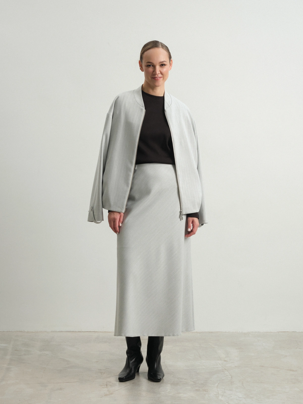 Светло-серая юбка Anemone