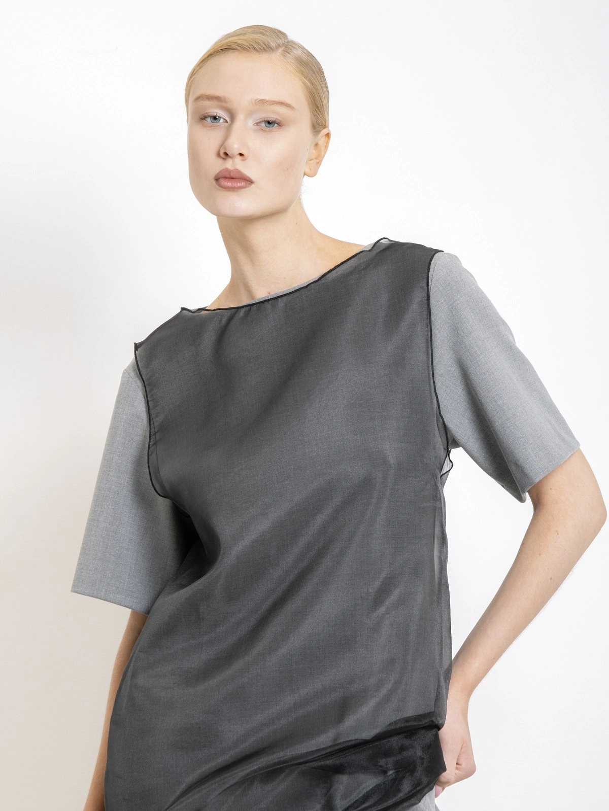 Двухслойное платье футляр