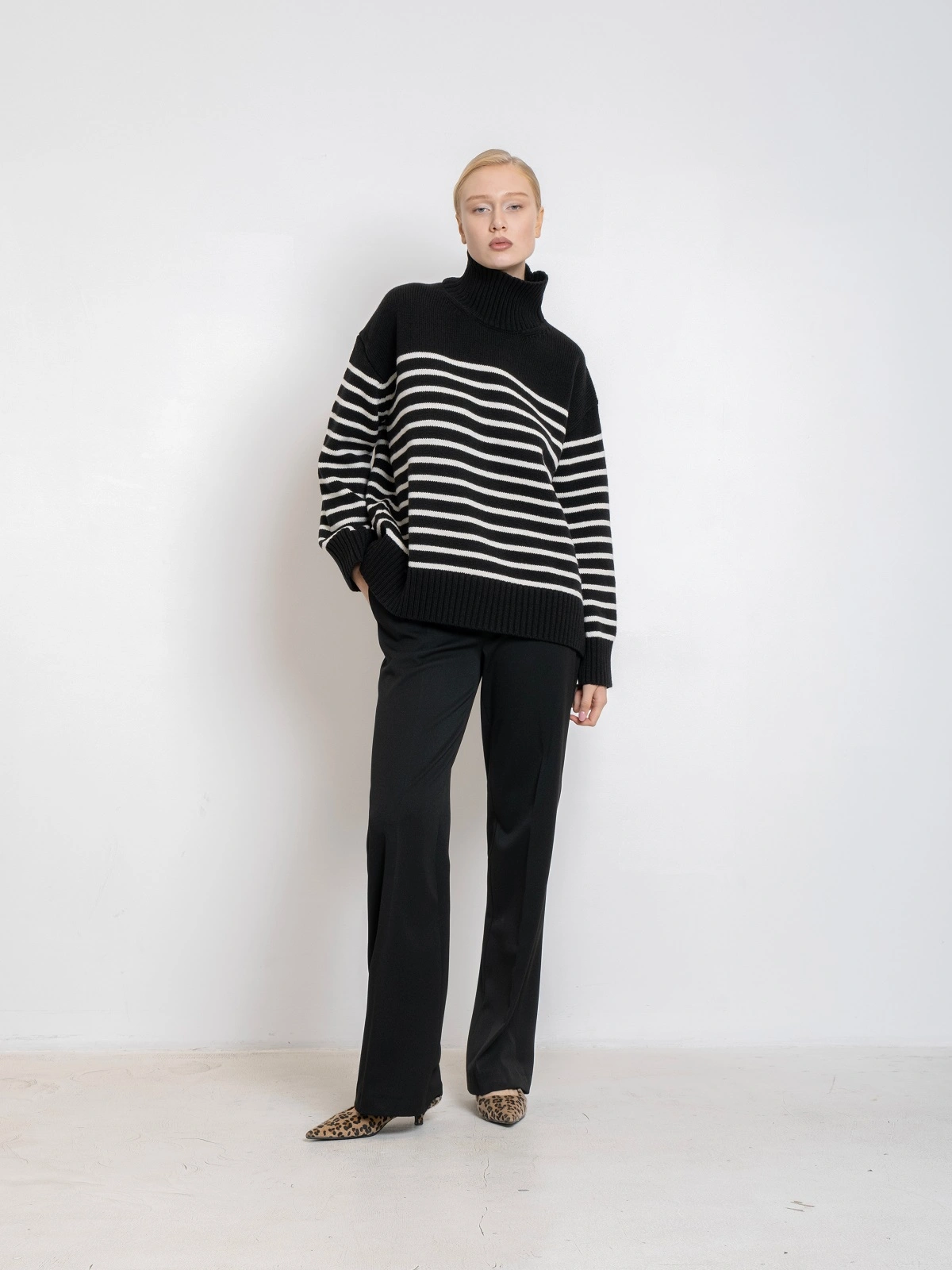 Утепленные черные брюки