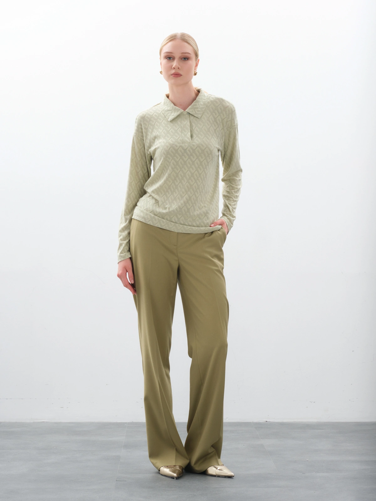 Зеленый лонгслив-поло buddy