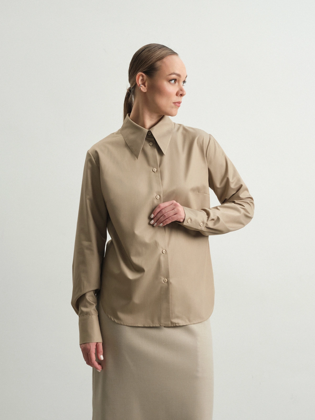 Рубашка с акцентными деталями Skilla