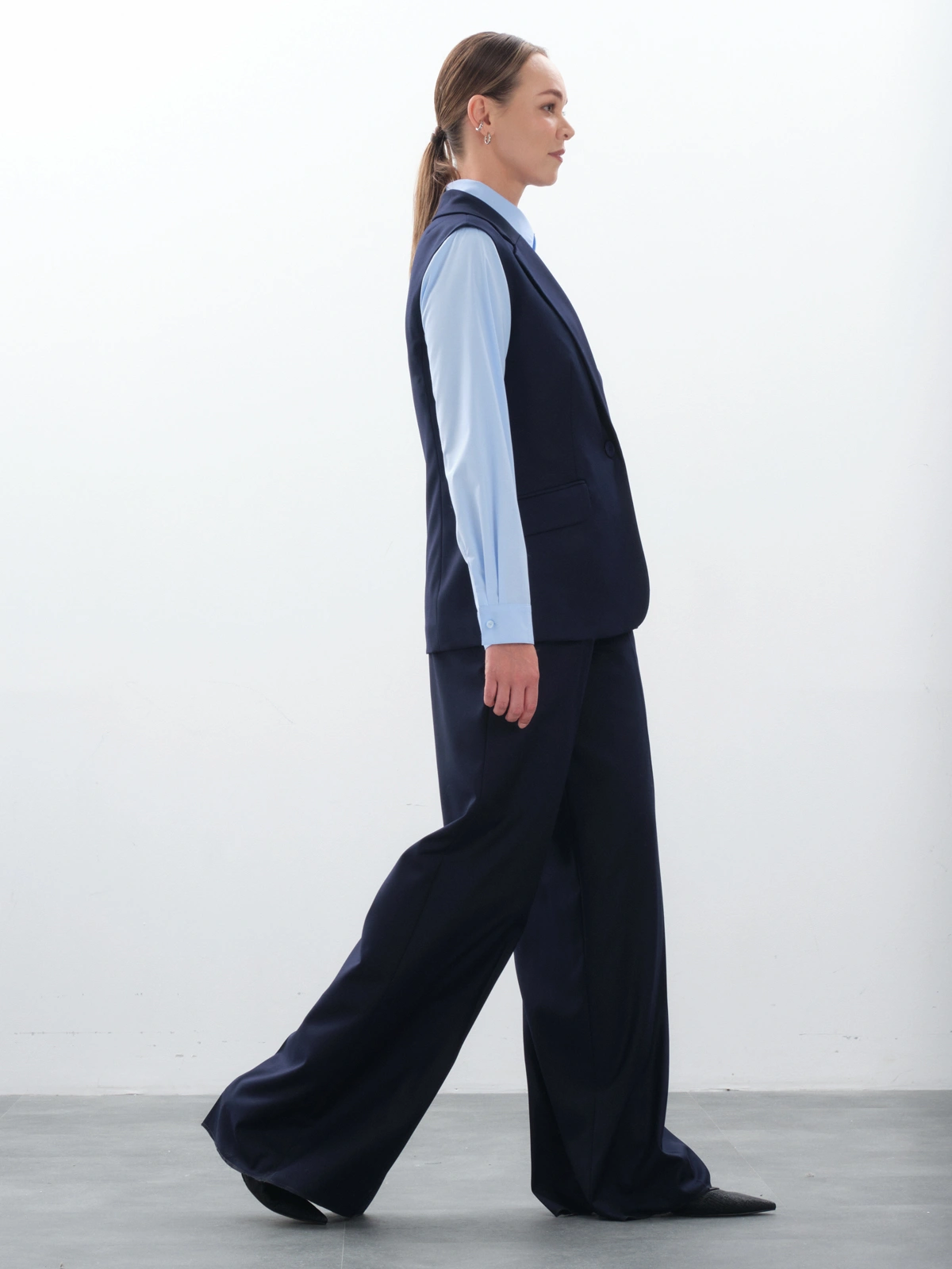 Широкие базовые синие брюки