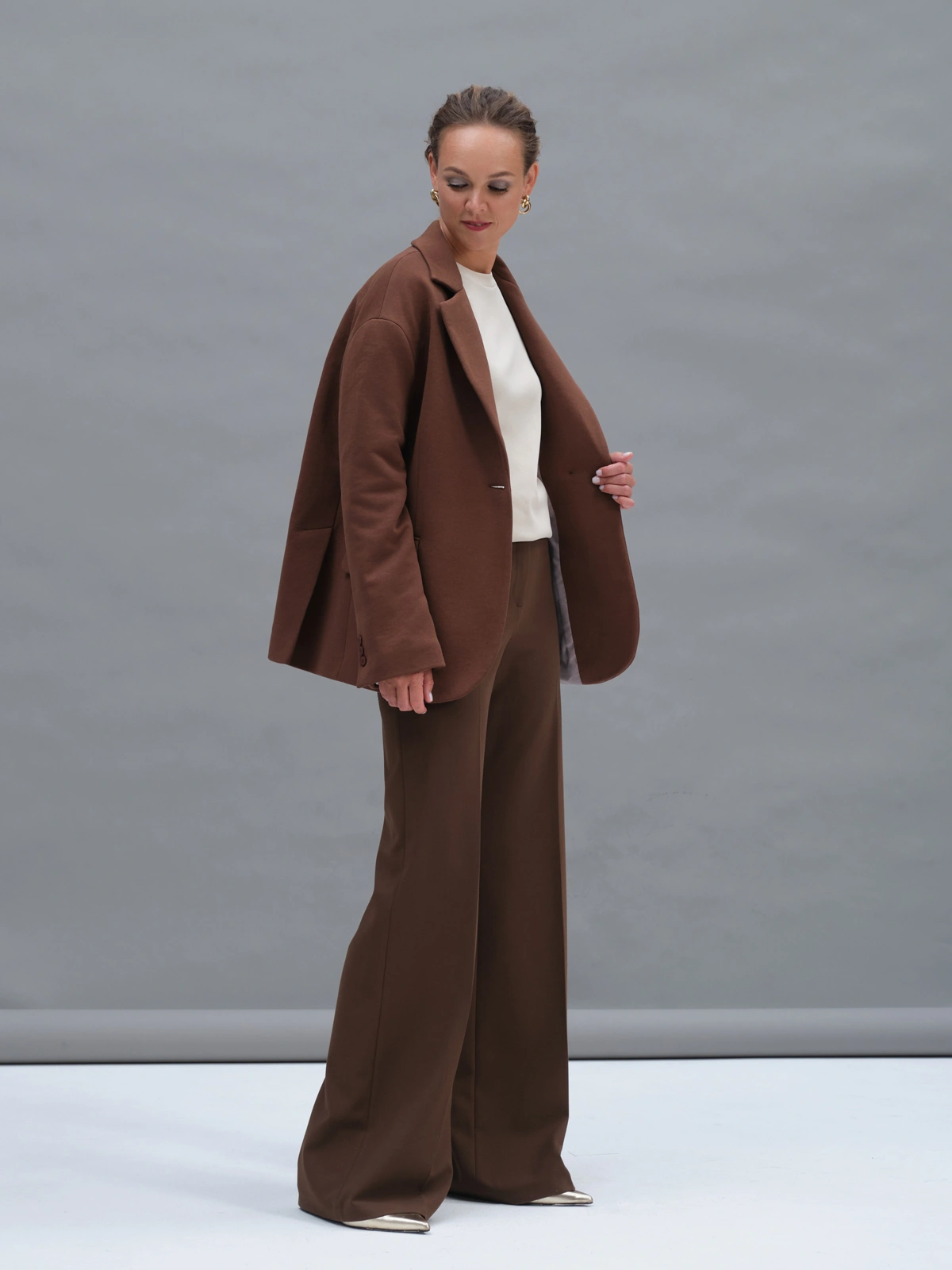 Шоколадный жакет из футера