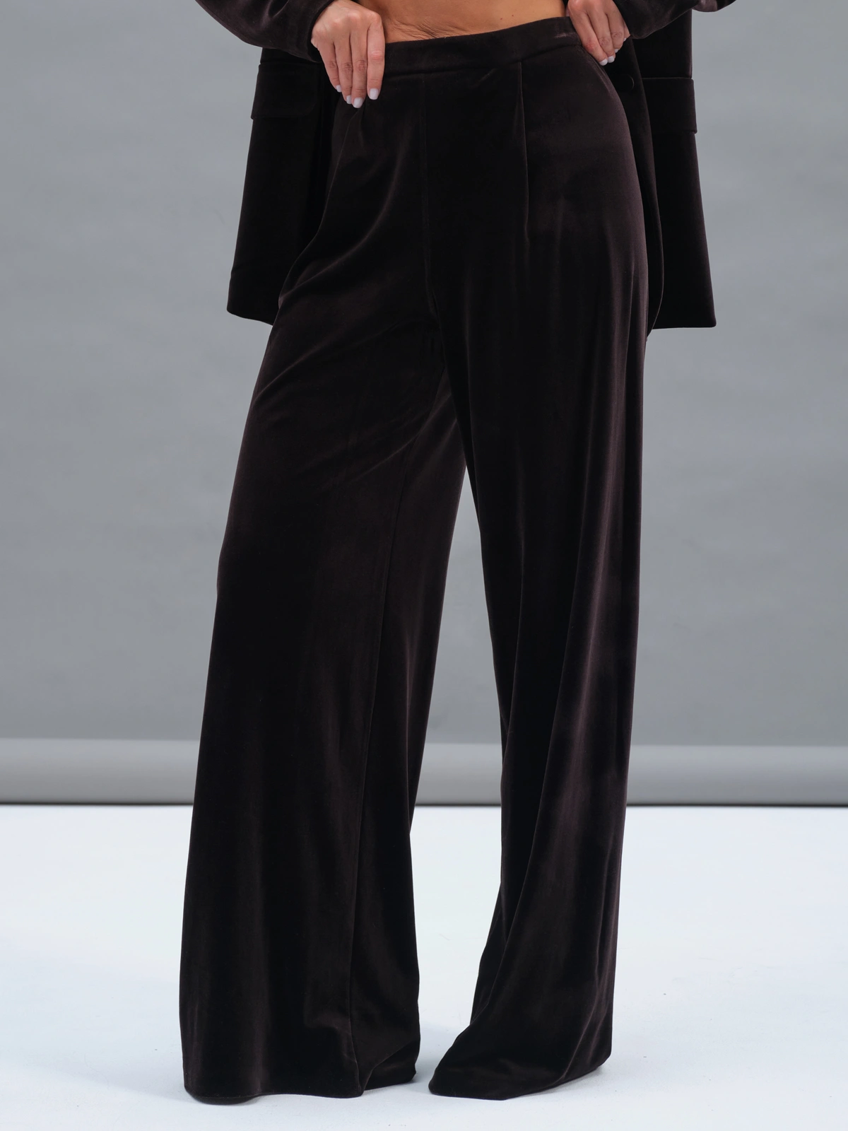 Бархатные прямые брюки Calliope