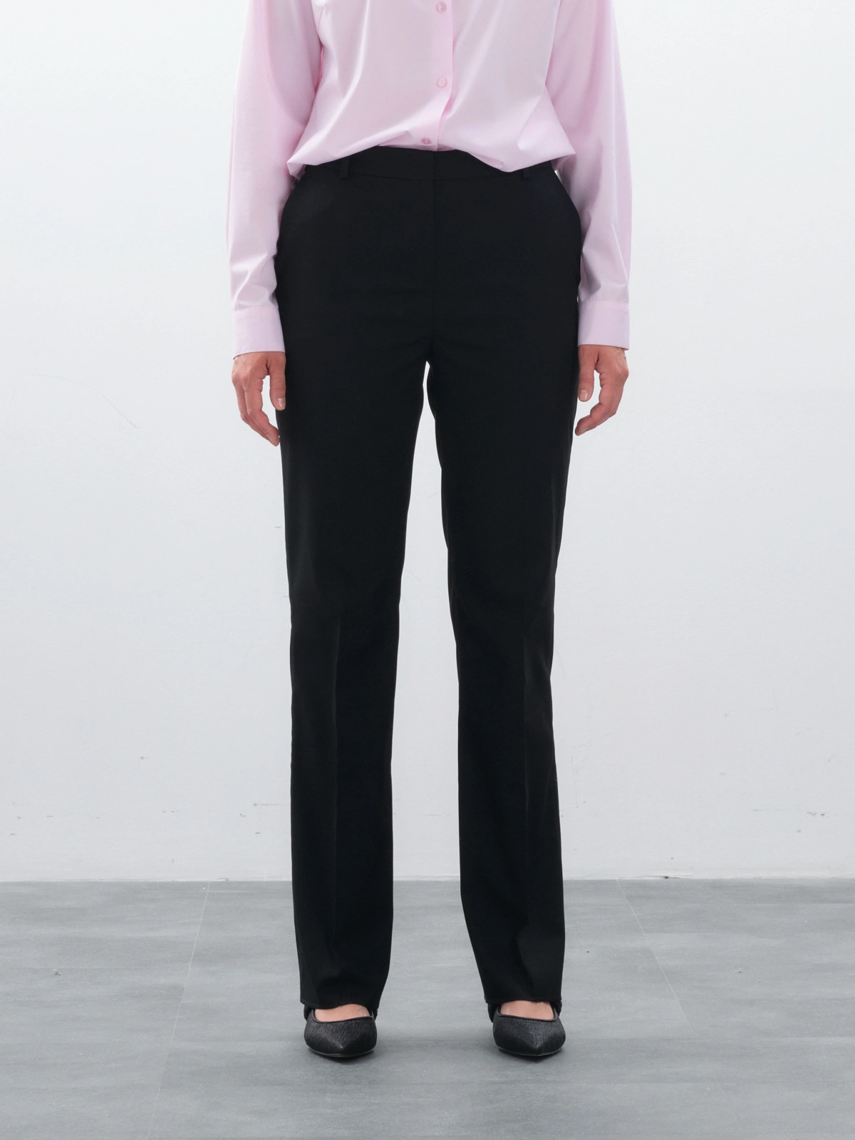 Прямые черные брюки new