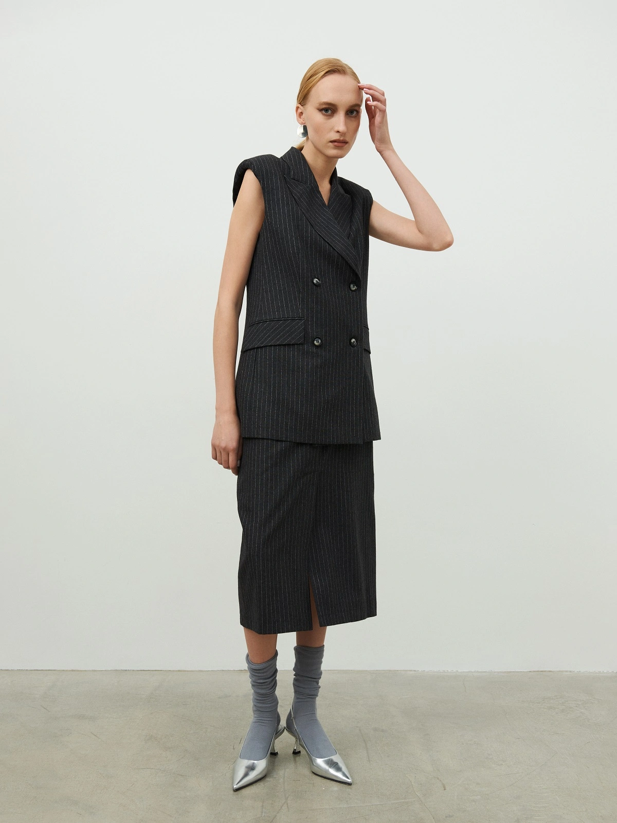 Юбка в полоску с разрезами