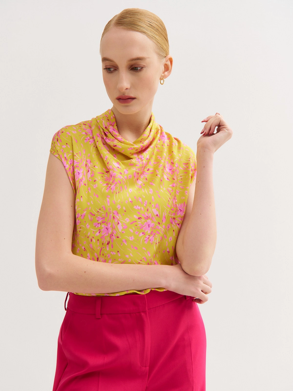 Топ с цветочным принтом