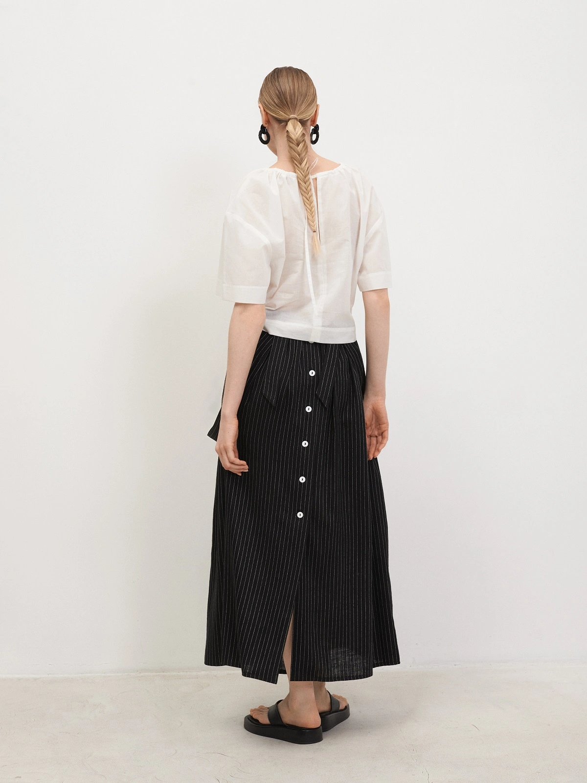 Молочная блуза со сборкой