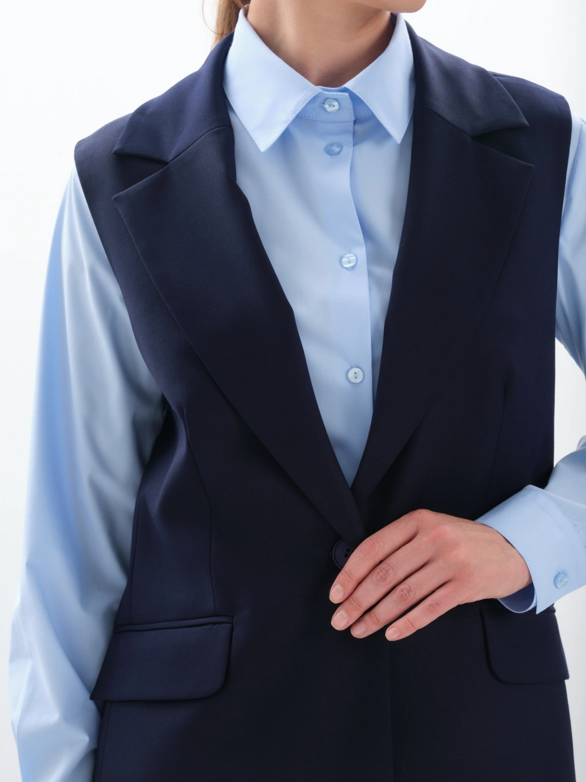 Жилет удлиненный синий