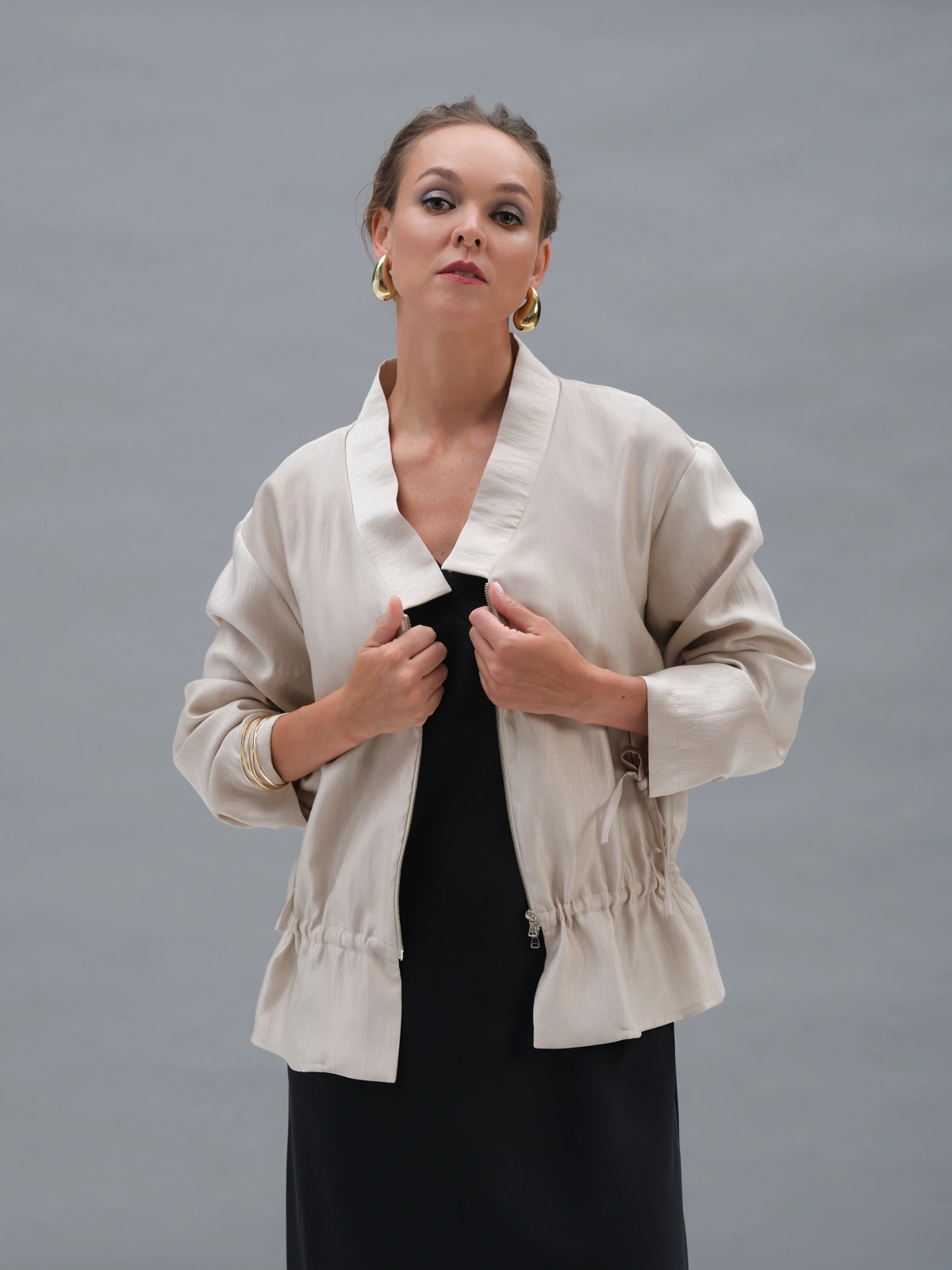 Золотой бомбер на кулиске Eos