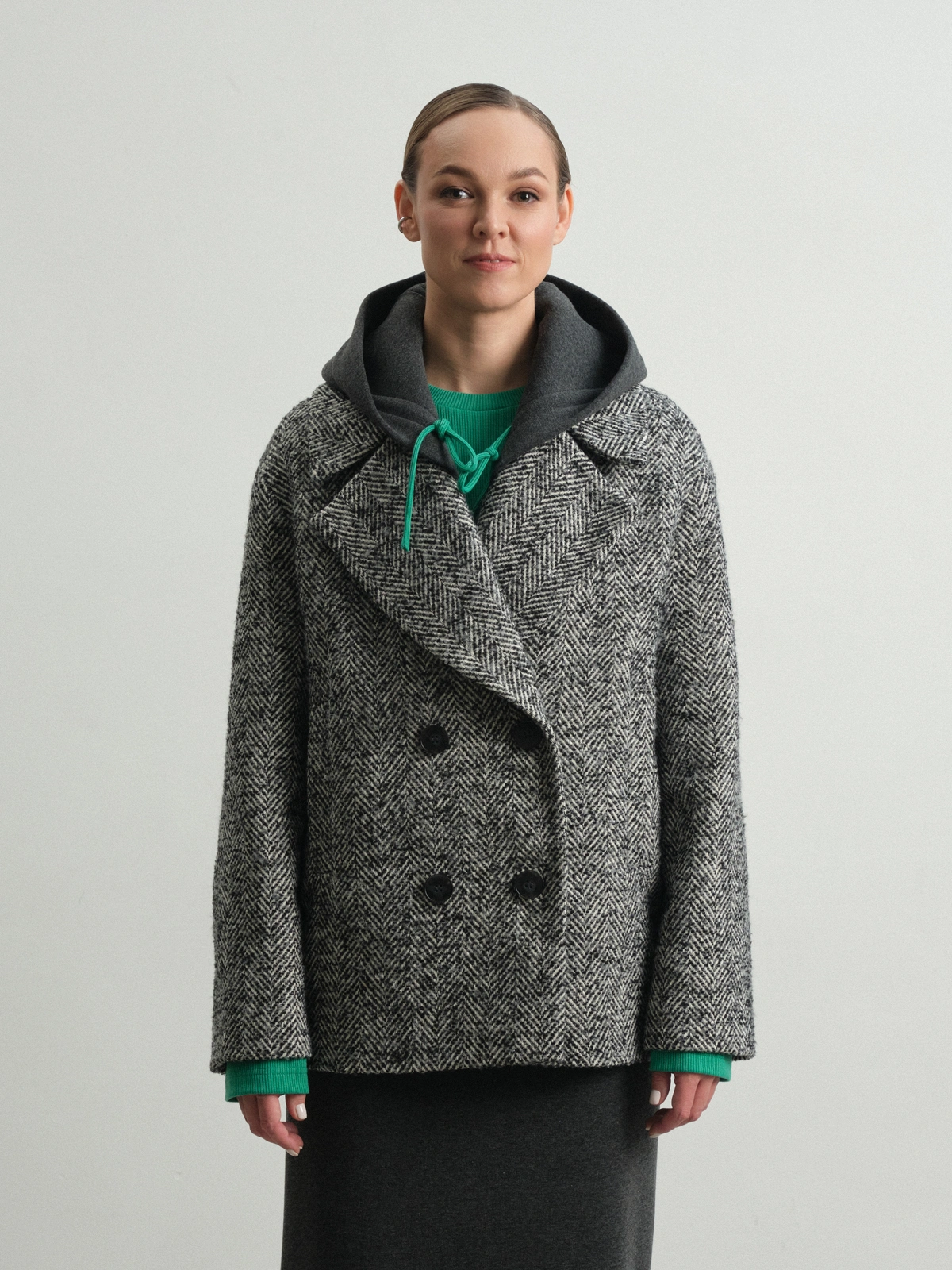 Полупальто с капюшоном Crocus