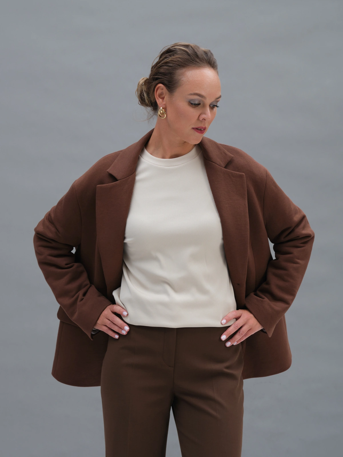 Шоколадный жакет из футера