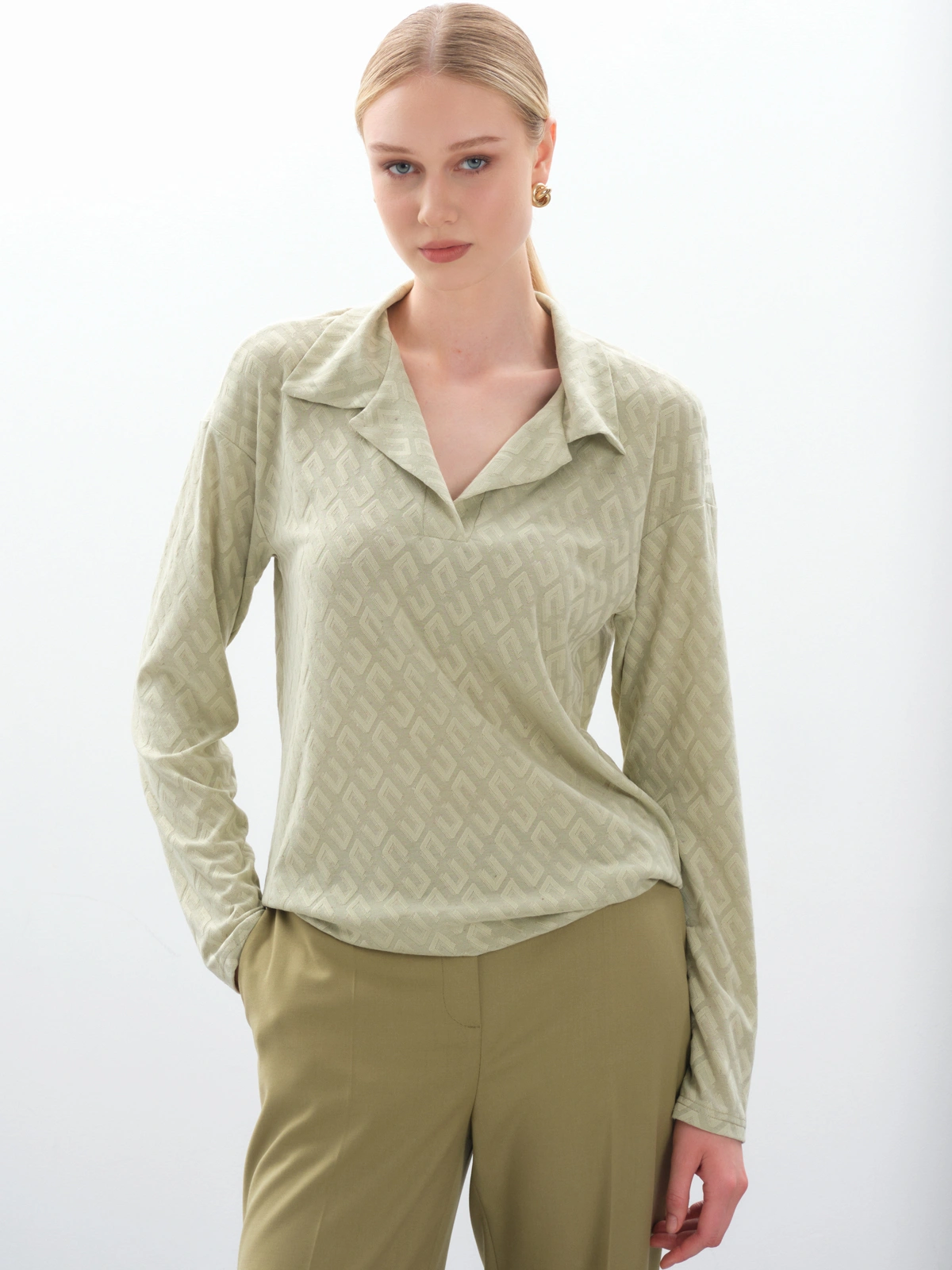 Зеленый лонгслив-поло buddy