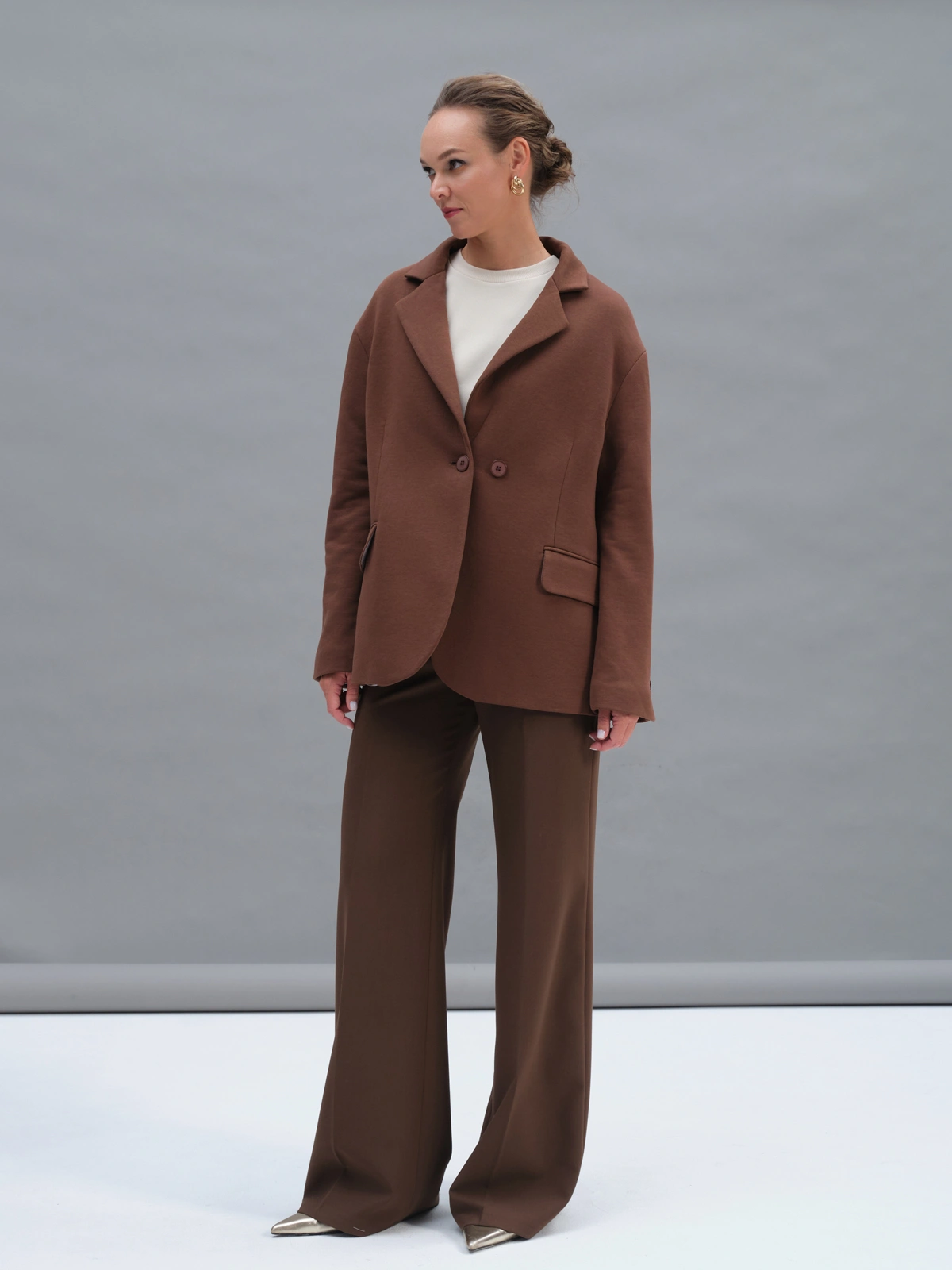 Шоколадный жакет из футера