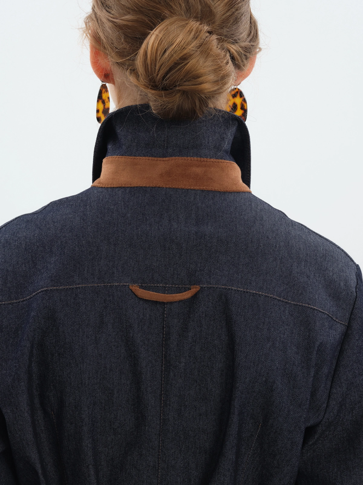 Темно-синее платье из денима