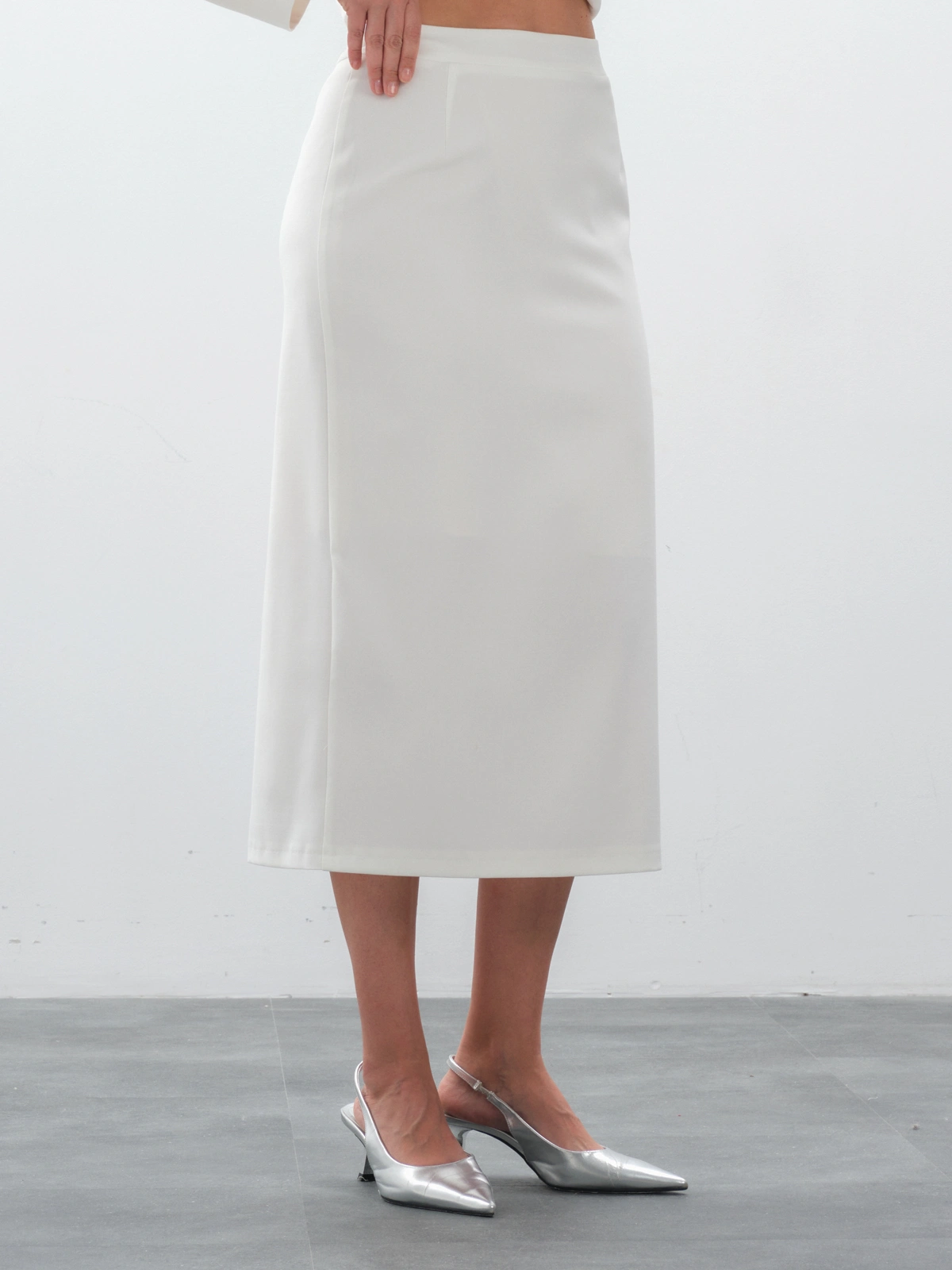 Белая юбка lady in white