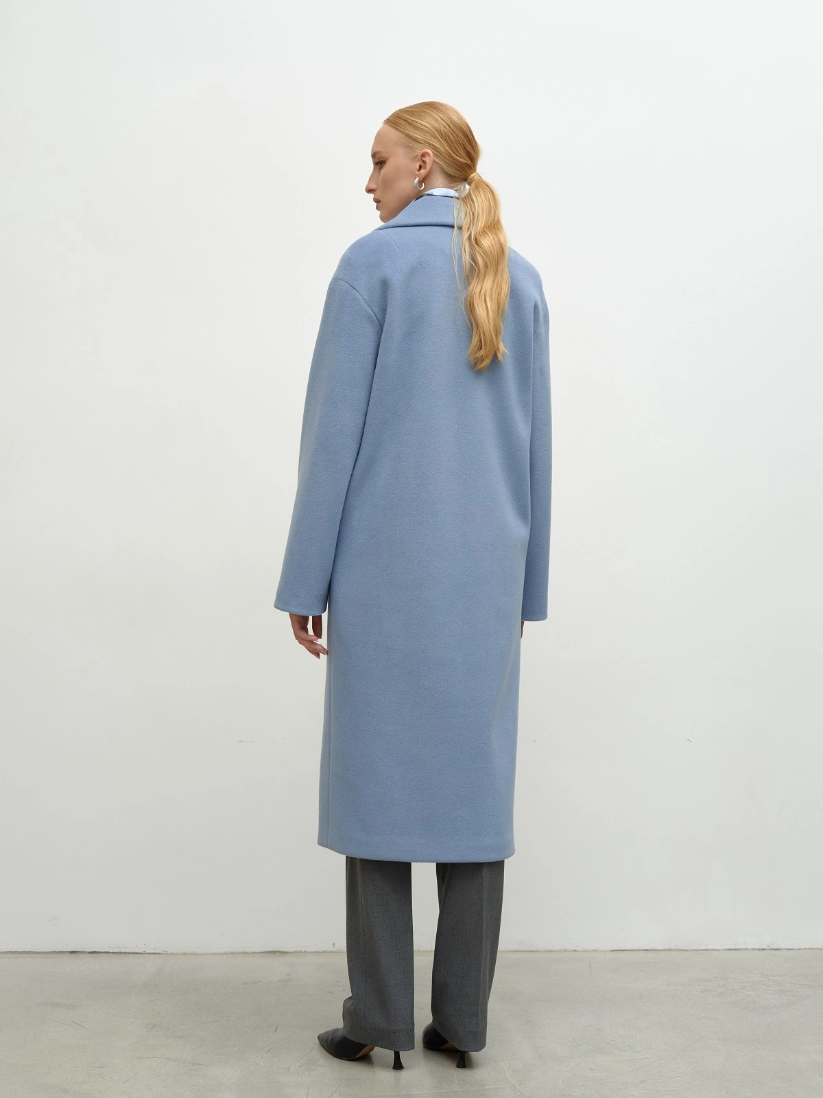 Голубое пальто - кокон