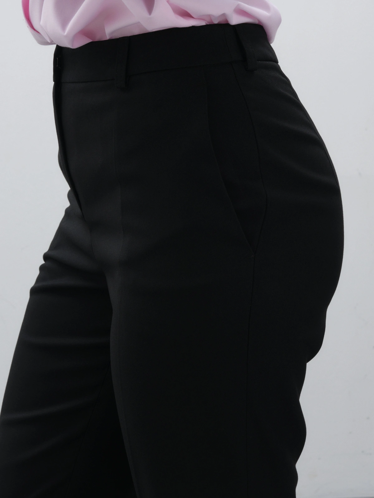 Прямые черные брюки new
