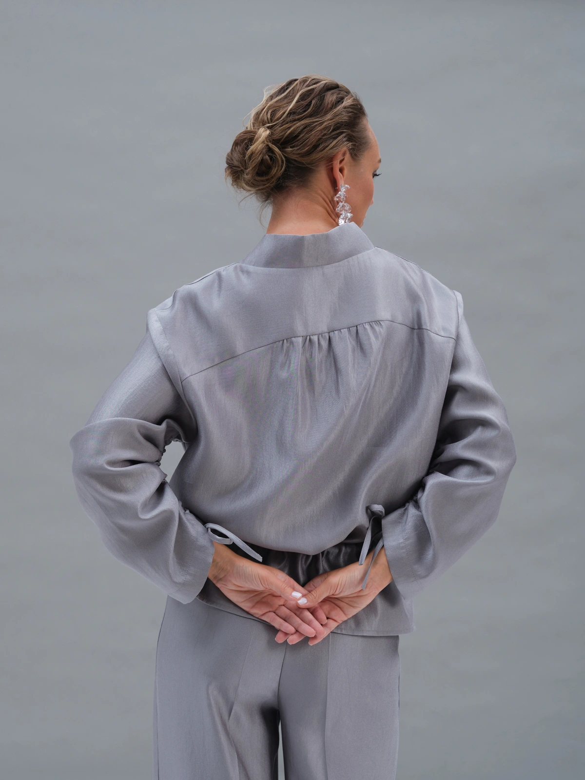 Серебряный бомбер на кулиске Selene