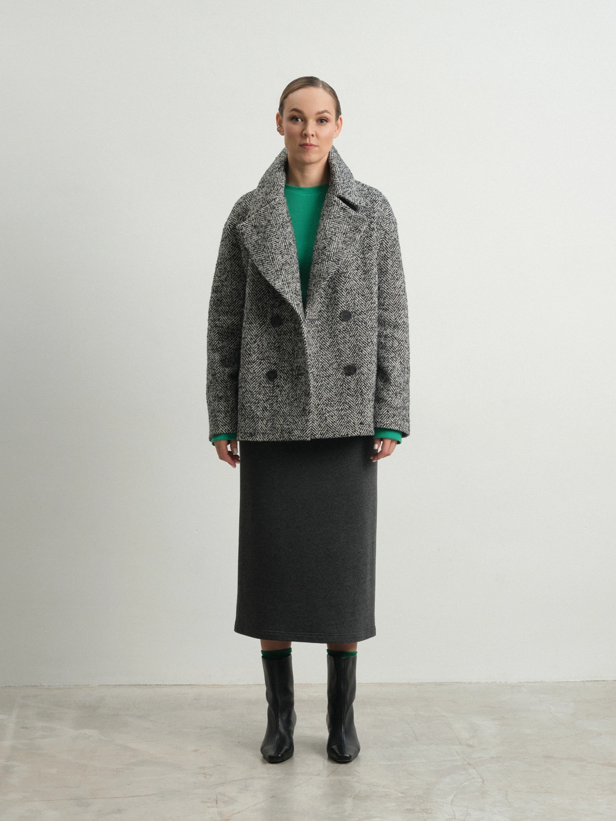 Полупальто с капюшоном Crocus