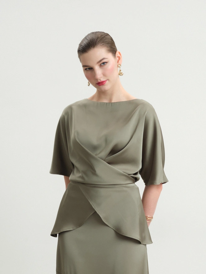 Зеленая блуза с запахом Shibui