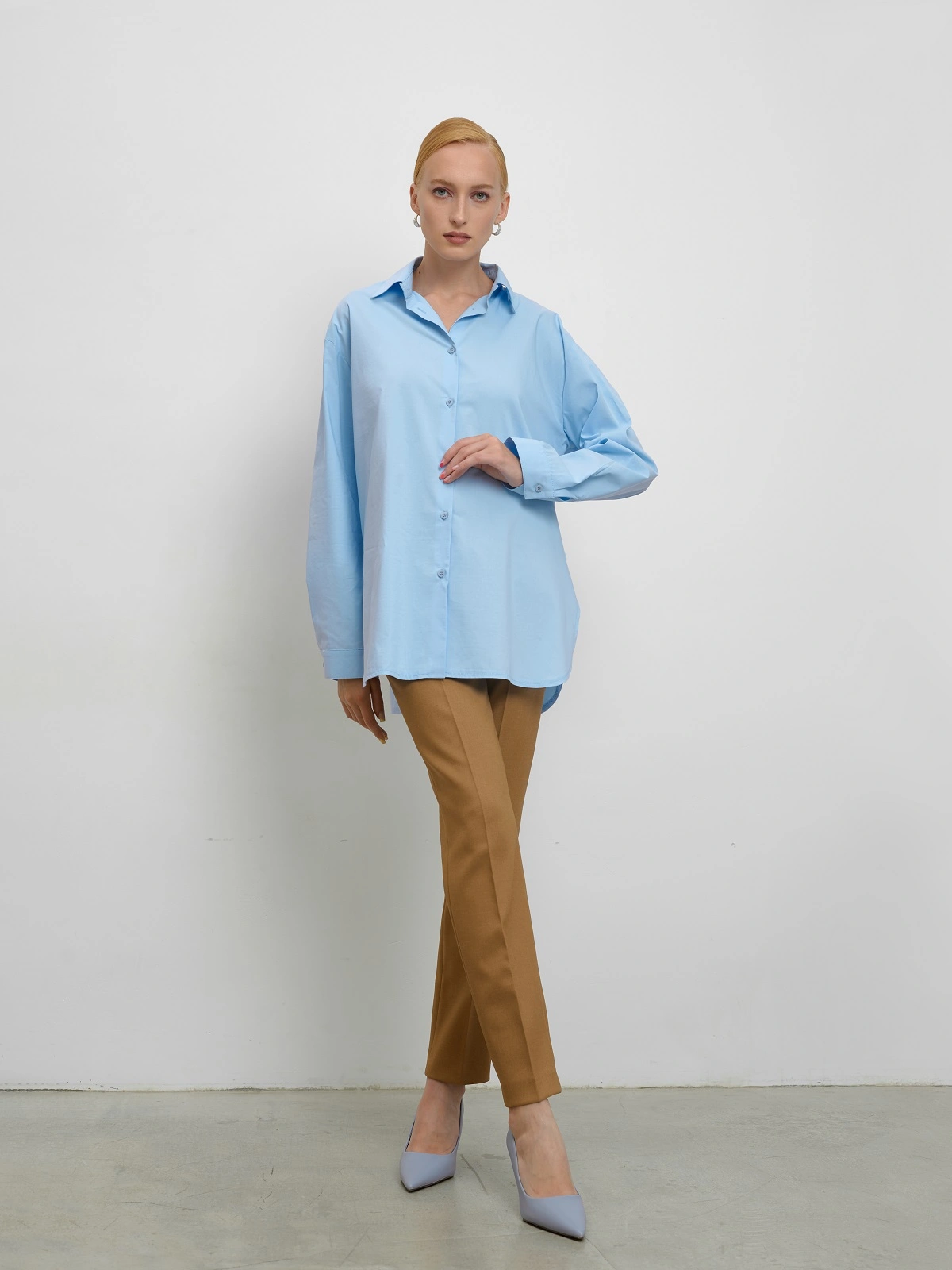 Голубая рубашка оверсайз