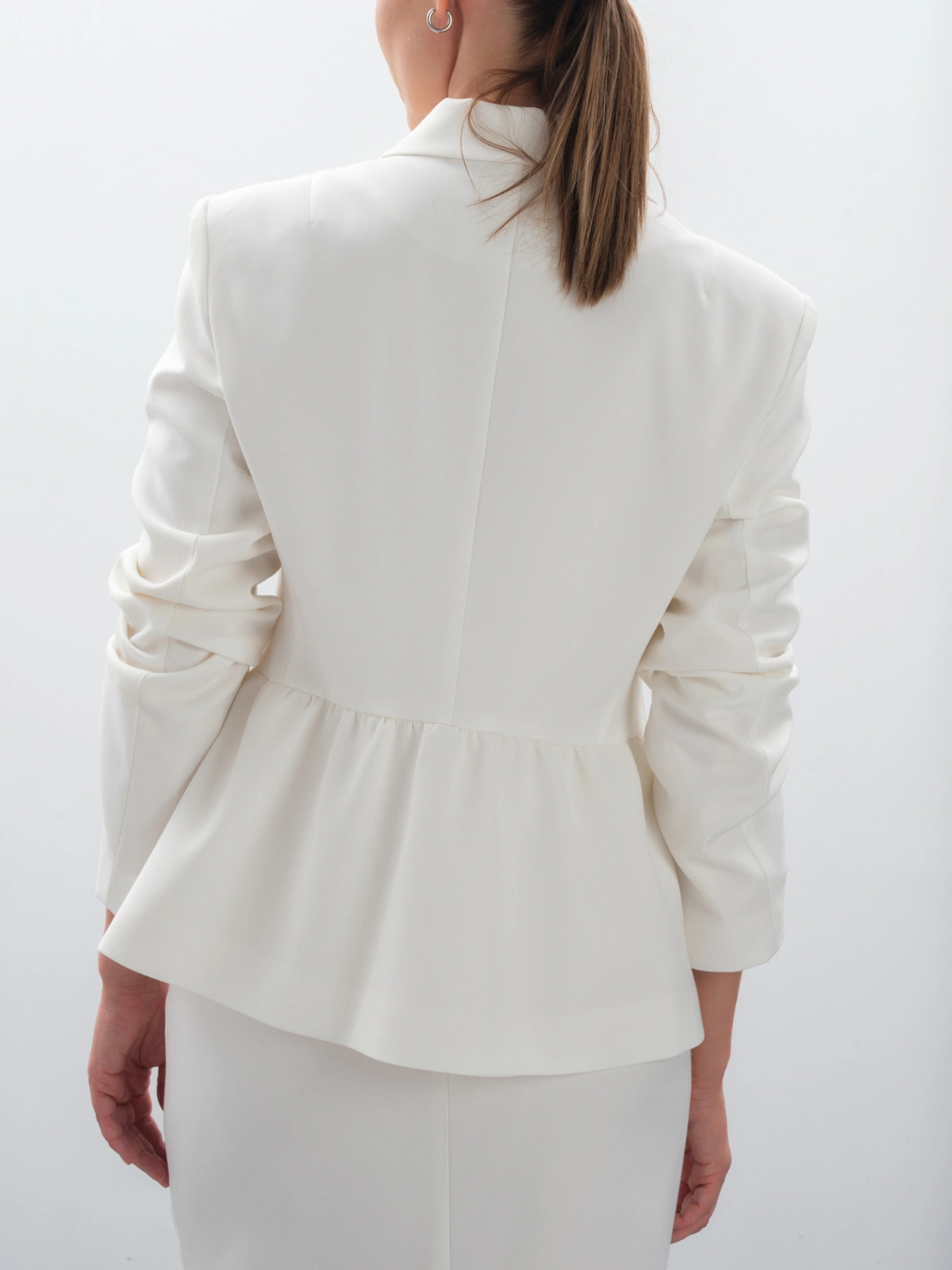 Жакет с баской lady in white