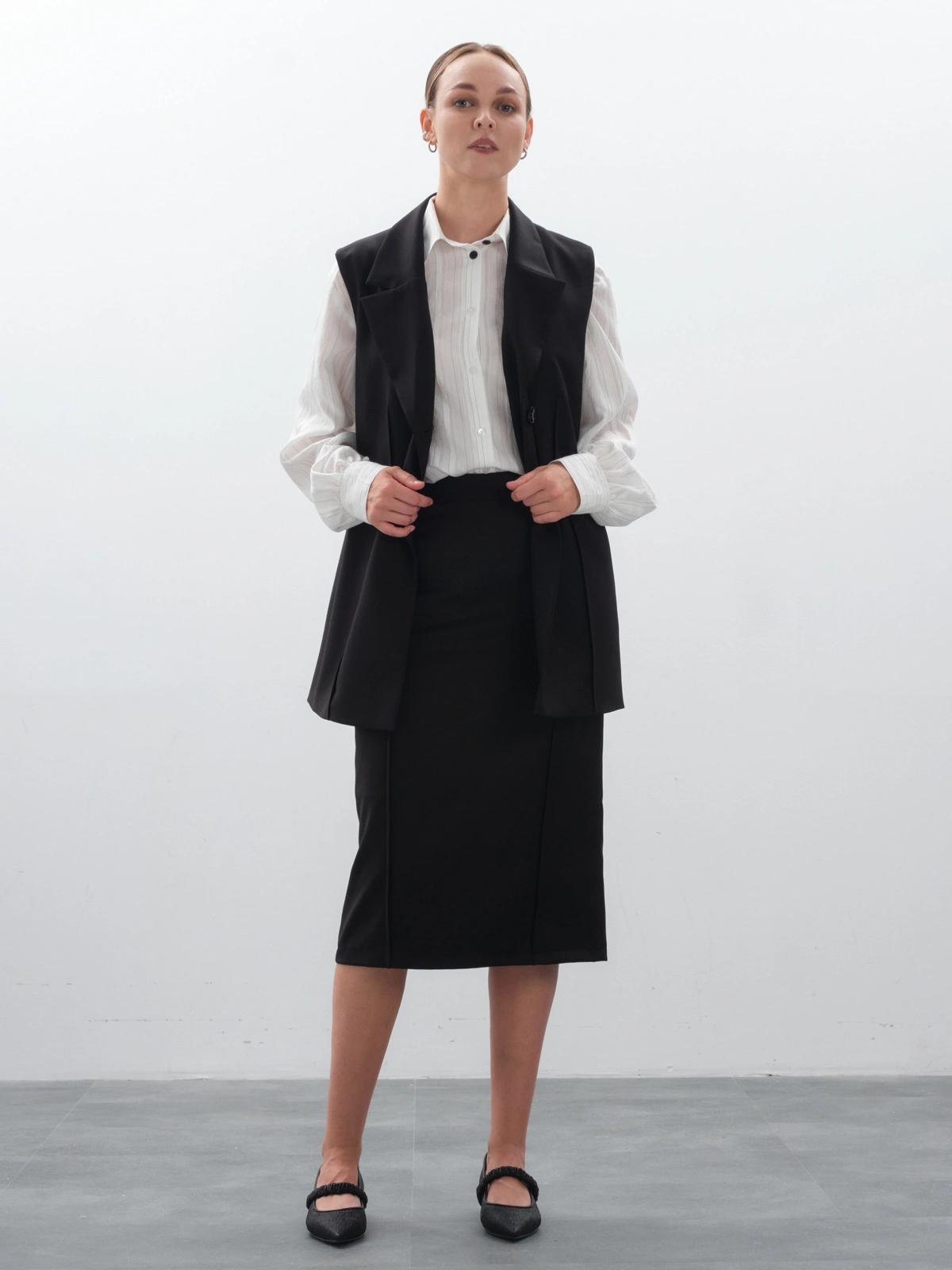 юбка женская, юбка карандаш, черная юбка, купить юбку, юбка миди, офисная юбка, классическая юбка, черная юбка карандаш, 
юбка с высокой посадкой, юбка ниже колена, деловая юбка, прямая юбка миди, юбка из костюмной ткани, строгая офисная юбка, купить юбку карандаш, юбка для офиса, модные юбки, купить черную юбку миди, черная юбка карандаш с высокой талией, с чем носить черную юбку карандаш, юбка карандаш на работу, облегающая юбка ниже колена, образы с черной юбкой миди, как выбрать юбку для офиса, юбка прямая классическая черная, женский деловой костюм с юбкой, купить юбку карандаш в Москве, 
офисная юбка Екатеринбург, черная юбка миди Пермь, магазин женской одежды Москва, деловые юбки купить в Екатеринбурге, юбка женская купить Пермь, классическая юбка Москва, женский костюм с юбкой, женский костюм с юбкой, деловой костюм женский, офисный костюм с юбкой, купить юбку, костюмная юбка, черный костюм с юбкой, классический костюм с юбкой, юбка миди, костюм-двойка с юбкой, юбка от костюма, деловая юбка, юбка с высокой посадкой, костюм с жилетом и юбкой, купить костюм с юбкой в Москве, юбка для офиса, юбка и жилет.