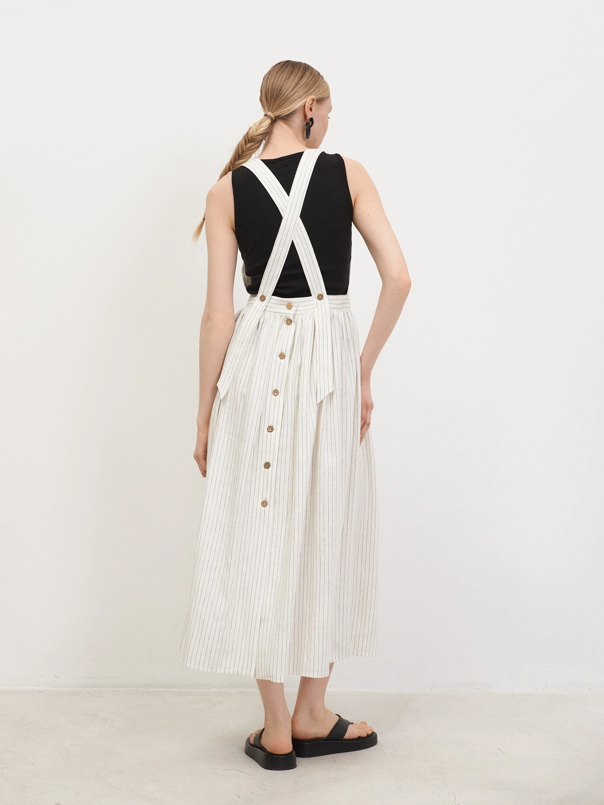 Белая юбка - фартук