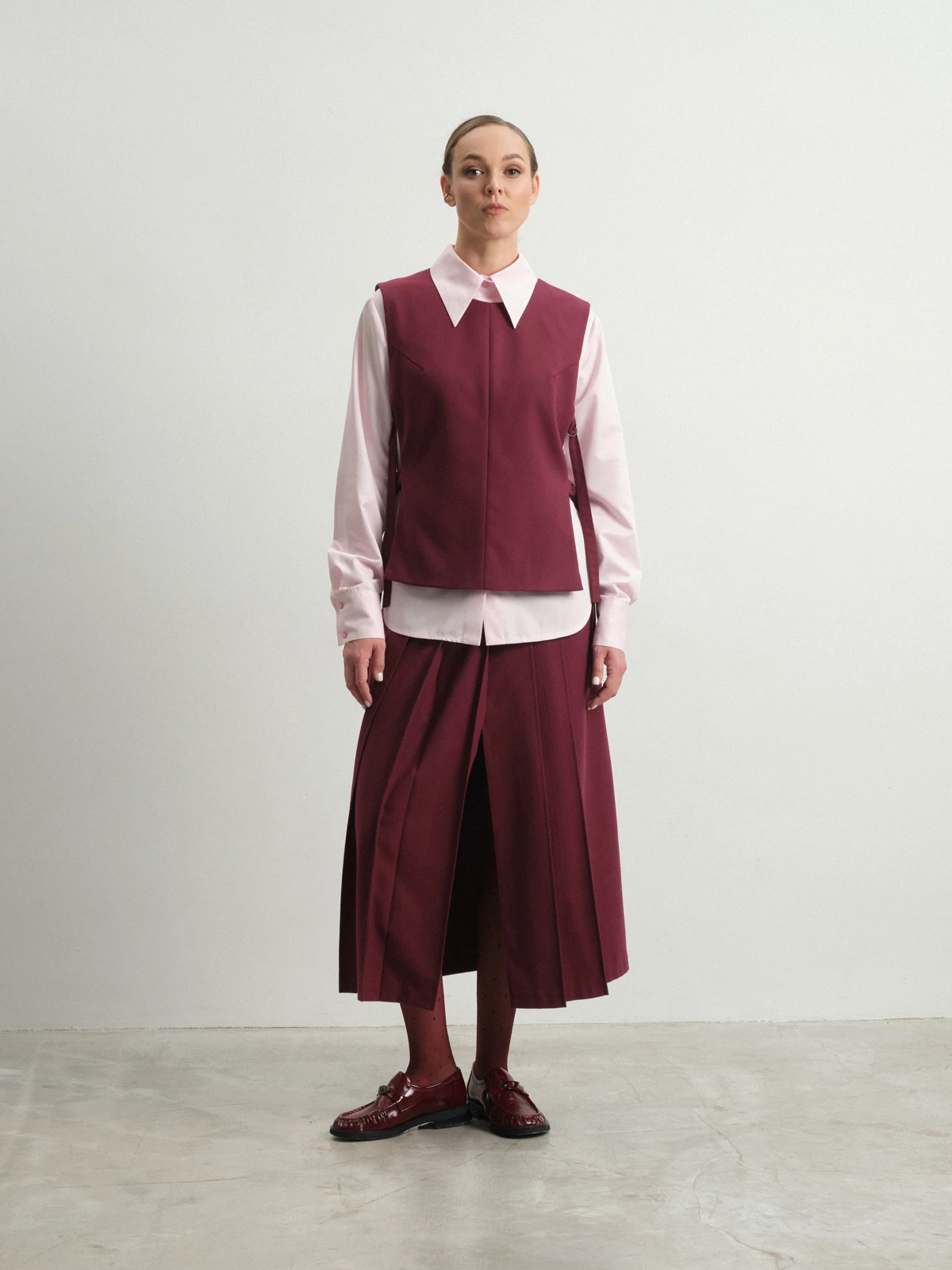 Жилет с поясами на кольцах Tulip