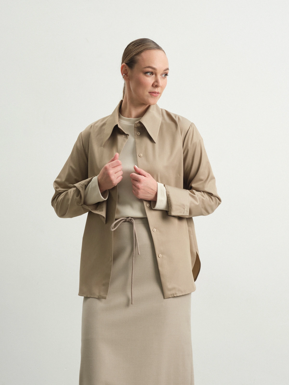 Рубашка с акцентными деталями Skilla