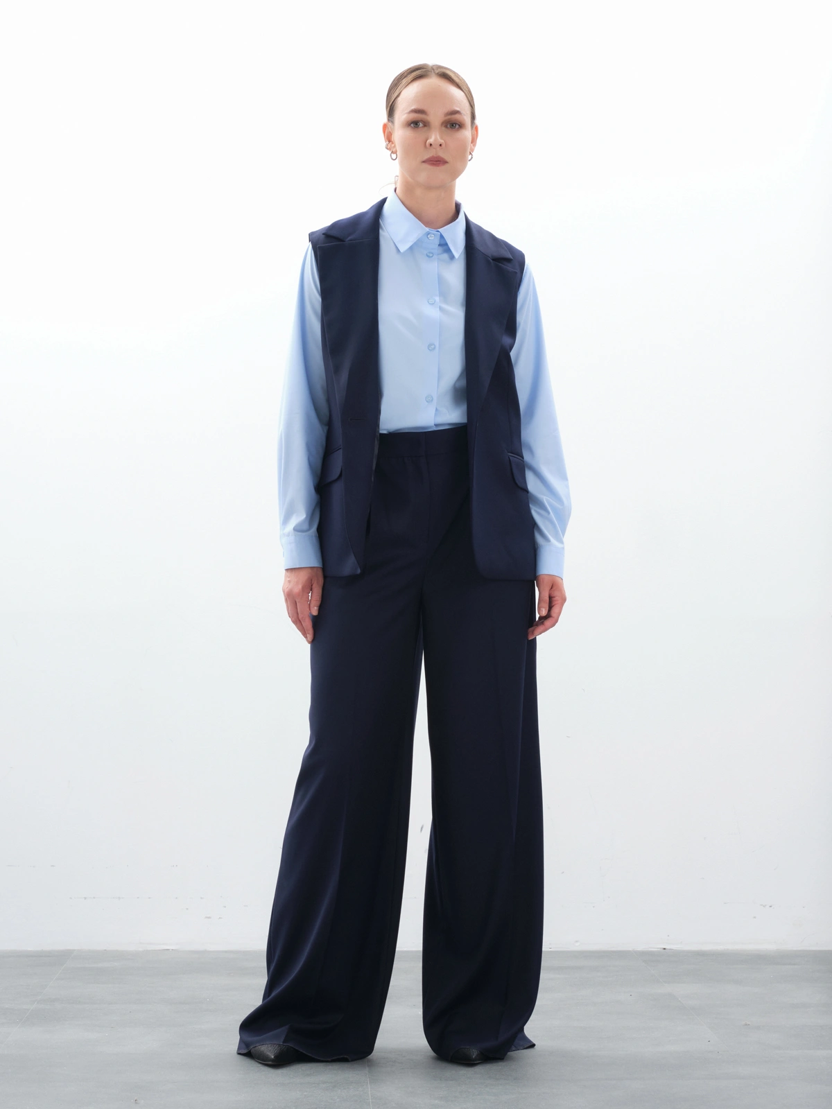 Широкие базовые синие брюки