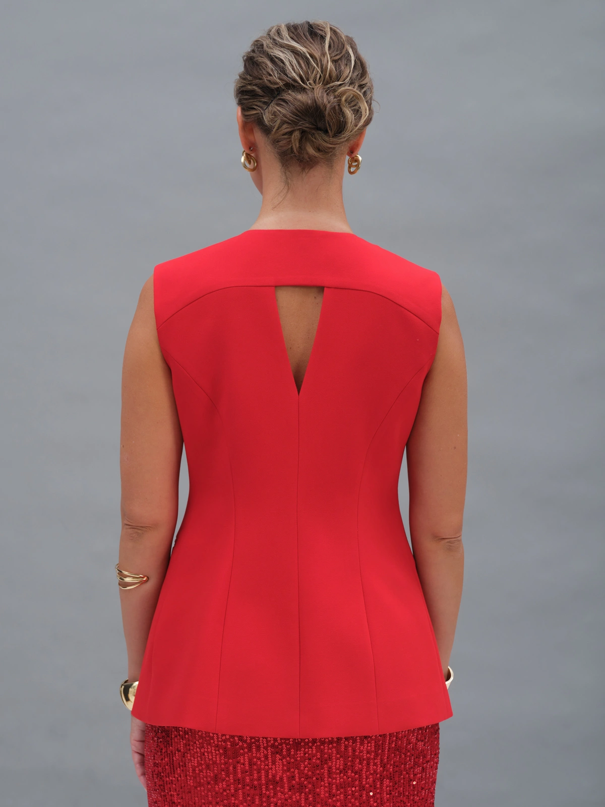 Красный удлиненный жилет Aphrodite