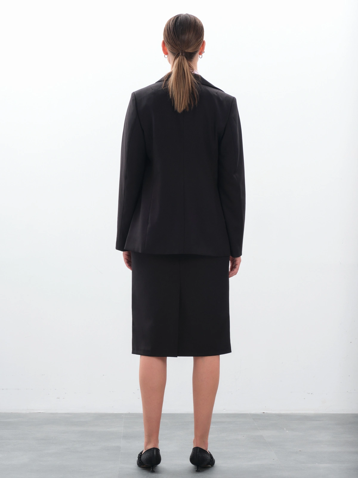 Юбка миди черная