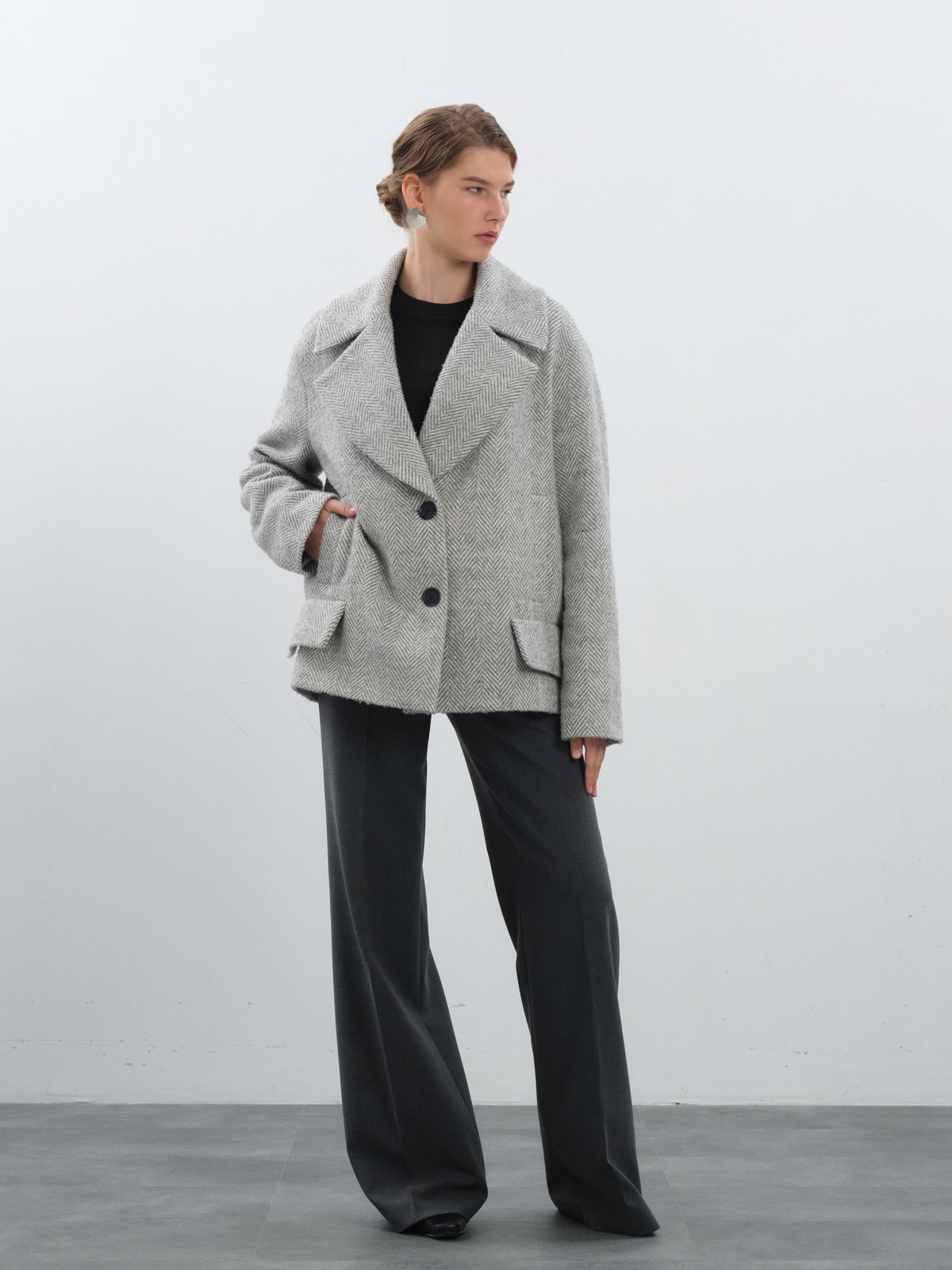 Полупальто в елочку с шерстью