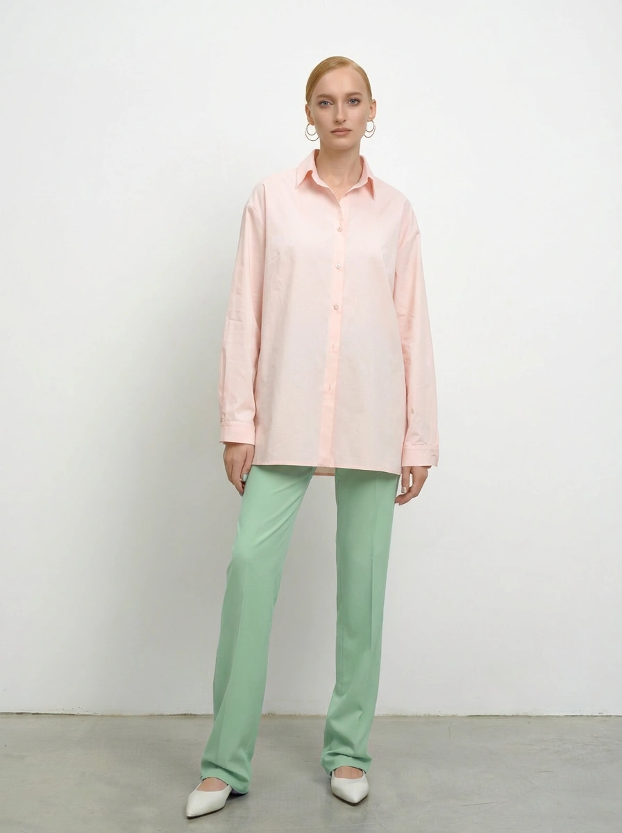 Длинные брюки в нежно-зеленом цвете