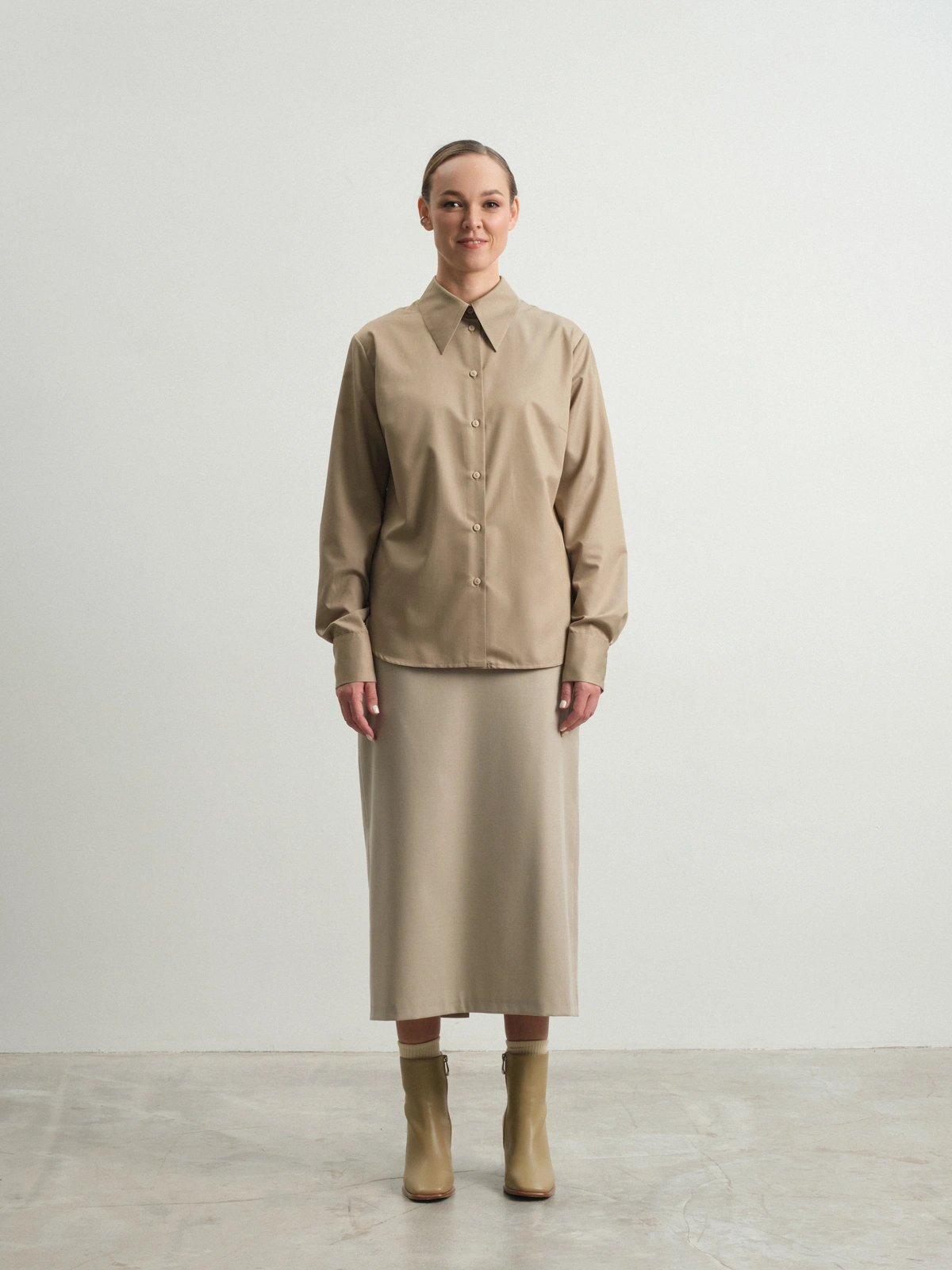 Бежевая юбка на резинке Bergenia