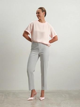 Пудровая блуза Muse