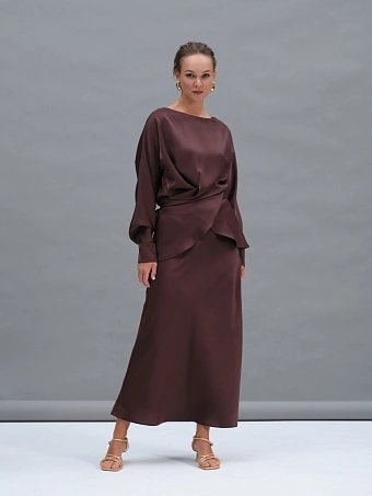 Шоколадная атласная юбка Gaia