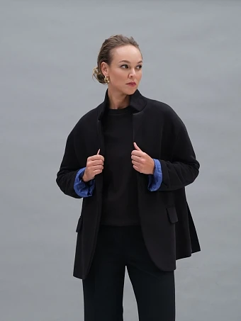 Черный жакет из футера