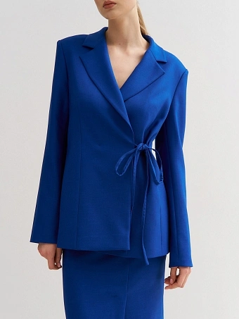 Темно-синий жакет с завязками