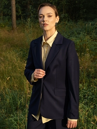 Жакет классический синий